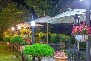 Exterior - Vivaldi white house in vally (Yangpyeong)