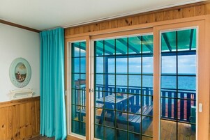 Decoración personalizada, muebles diferentes y wifi gratis 