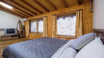 1 chambre, ameublement personnalisé, Wi-Fi gratuit, draps fournis