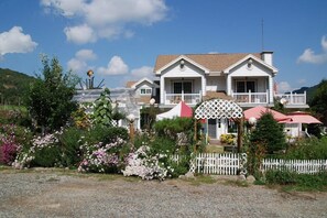 Exterior - Star Garden Pension (Pyeongchang)