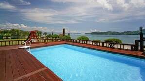 Unclassified image, 4 of 73, button - Ilmare Pension (Namhae)