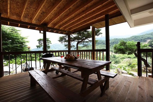 Chambre (Chorong) | Accès au Wi-Fi (inclus), literie fournie