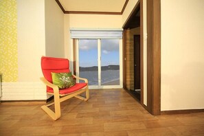 ห้องพัก (Byulmuri 102) | ห้องพักตกแต่งอย่างมีเอกลักษณ์, ตกแต่งพิเศษโดยเฉพาะ, Wi-Fi ฟรี