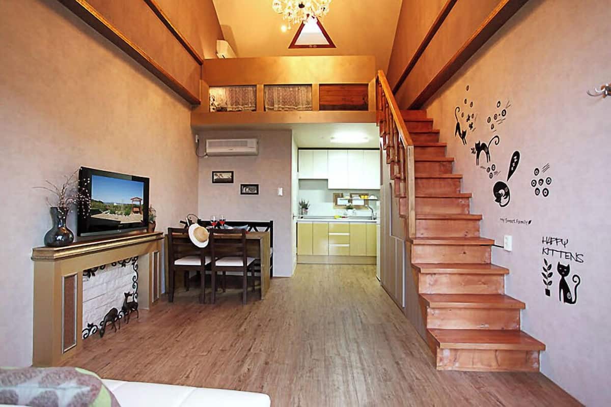 Room (Gureumbalchi)