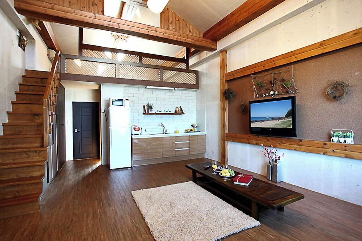 Room (Yesodam)