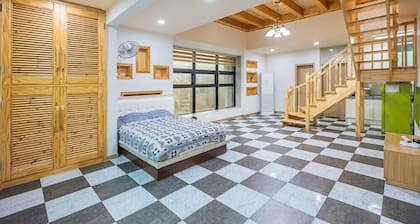 Sun and moon pension