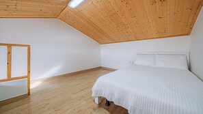 Habitación (303) | Decoración individual, mobiliario individual, wifi gratis y ropa de cama