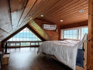 Quarto (Bellflower) | Individualmente decorados, individualmente mobiliados, Wi-Fi de cortesia