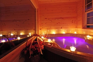 Quarto (Camellia) | Individualmente decorados, individualmente mobiliados, Wi-Fi de cortesia