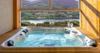 Harbor House poolvilla couple