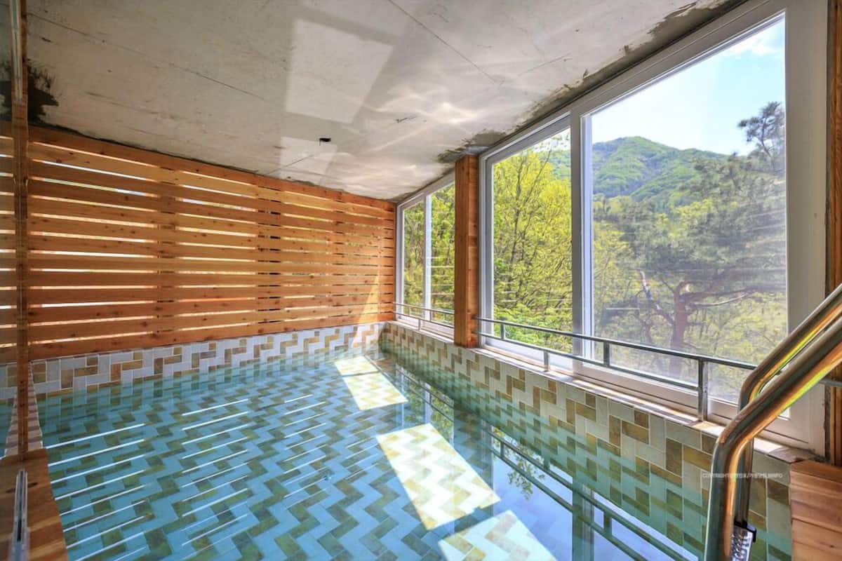 Room (301 Pool villa) | Free WiFi, individually decorated, individually furnished, bed sheets