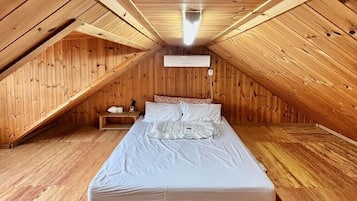 Room (Sanho (Family room)) | Individually decorated, individually furnished, free WiFi, bed sheets