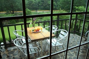 Chambre (Bukduchilseong) | Décor unique, ameublement unique, accès au Wi-Fi (inclus)