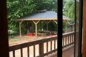 Room (Cassiopeia) | Individually decorated, individually furnished, free WiFi, bed sheets