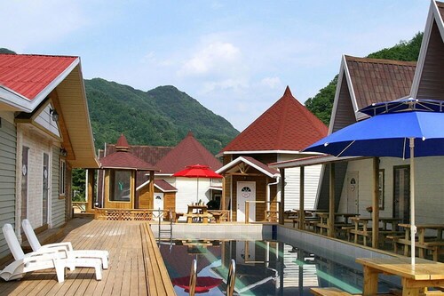 Story Valley Pension