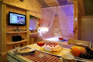 Habitación | Decoración personalizada, muebles diferentes y wifi gratis 