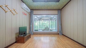 Individually decorated, individually furnished, free WiFi, bed sheets - Mare Pension (Gapyeong)