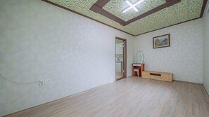 Chambre (Mare 204)