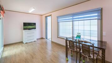 Phòng (Lime) | Trang trí khác biệt, trang bị nội thất với thiết kế riêng biệt