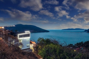 Exterior - Arco Poolvilla Pension (Geoje)