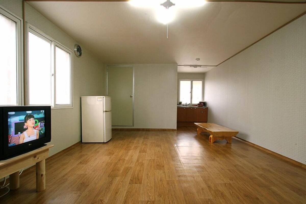 Habitación (Gangajipul) | Decoración personalizada, muebles diferentes y wifi gratis
