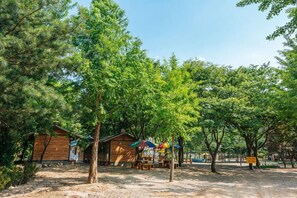 Unclassified image, 5 of 47, button - Bluewind Pension (Gapyeong)