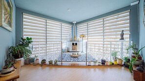 Room (Luxury) | Free WiFi, bed sheets - Gallery 774 (Gapyeong)