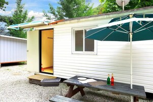 Room (Byulchae 1) | Free WiFi, bed sheets