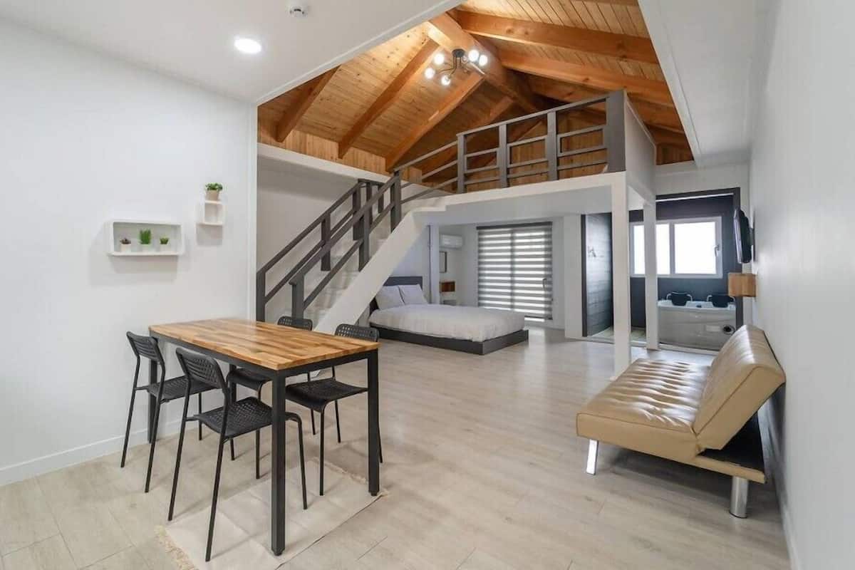 Kamer (201 (Duplex, Two beds)) | Gratis wifi, beddengoed