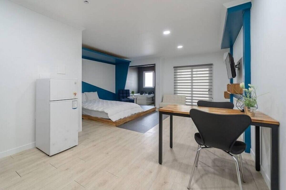 Habitación (202) | Wifi gratis y ropa de cama
