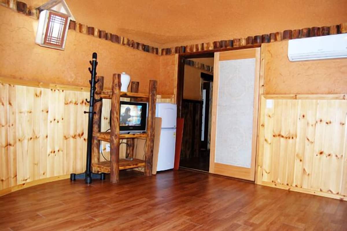 Chambre (Sansoo 1) | Accès au Wi-Fi (inclus), literie fournie