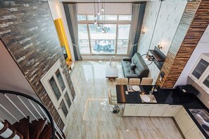 Room (1-dong 101) | Free WiFi, bed sheets - Maggiore Pension 1 (Pohang)