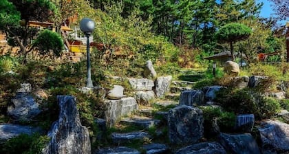 Sunshine Garden Pension