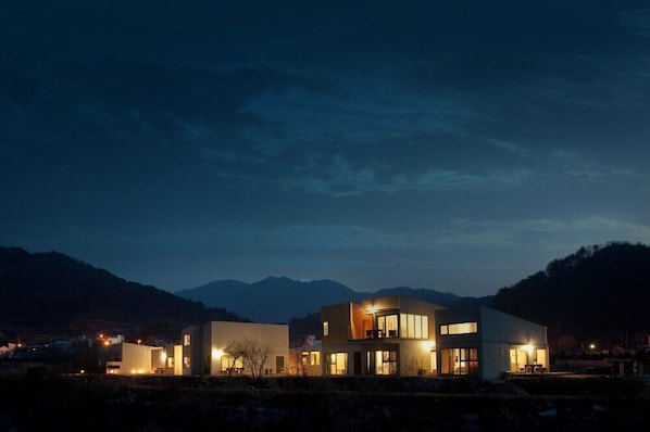 Exterior - Momo Pension (Muju)