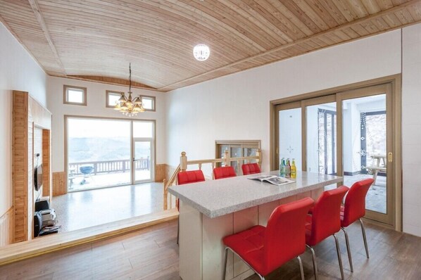 Huone | Ilmainen Wi-Fi, vuodevaatteet