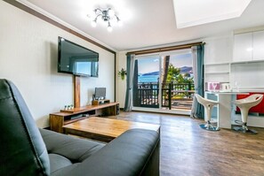 Chambre (Beach-dong 101) | Wi-Fi gratuit, draps fournis