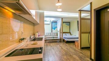 Chambre (Beach-dong 202) | Wi-Fi gratuit, draps fournis