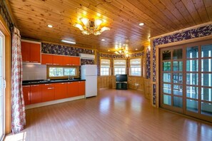 Camera (B101) | Wi-Fi gratuito, lenzuola