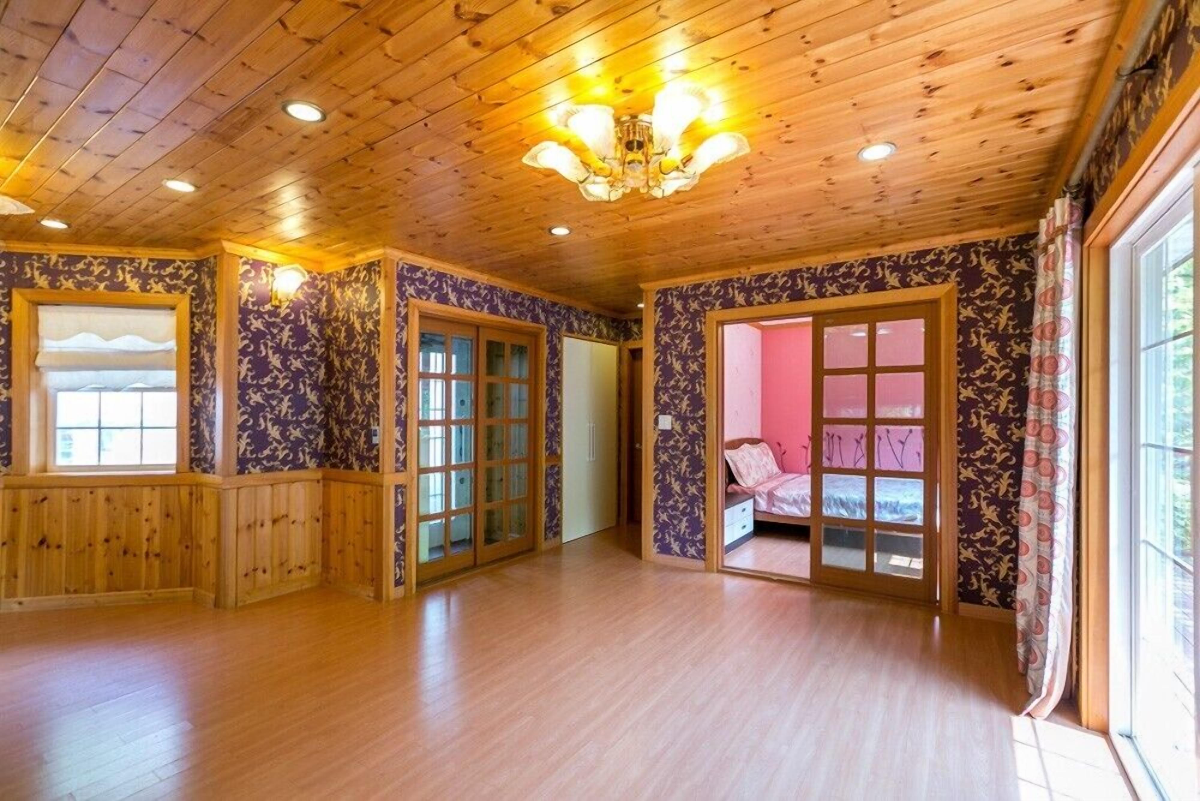 Zimmer (B101) | Kostenloses WLAN, Bettwäsche