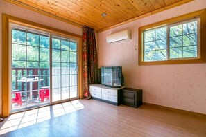 Camera (C203) | Wi-Fi gratuito, lenzuola