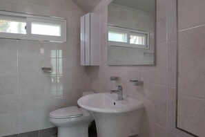 Room (anchae1) | Free WiFi, bed sheets
