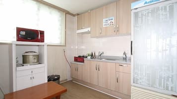 Habitación (Haeorum) | Wifi gratis y ropa de cama