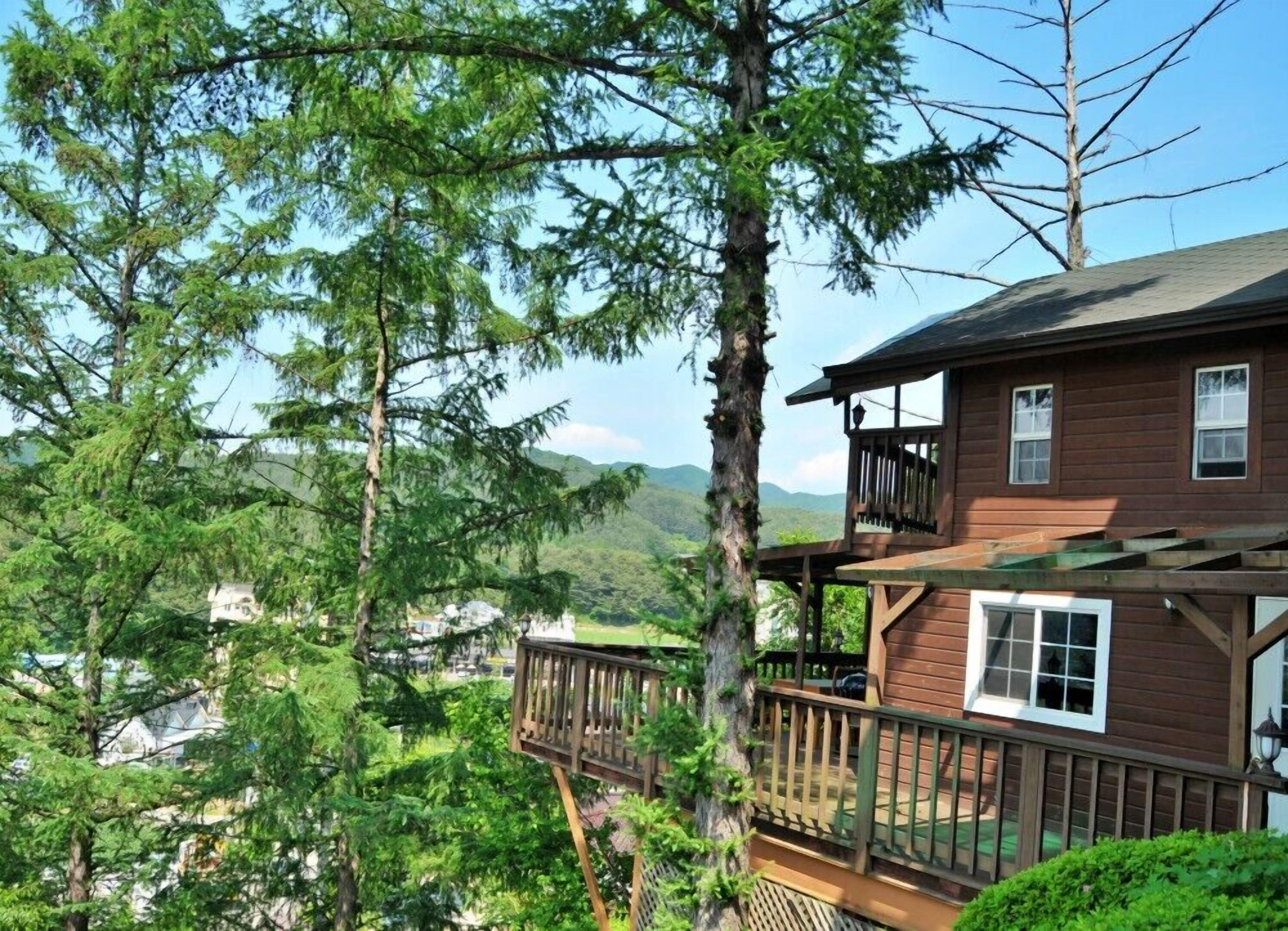 Room (Jasmin) | Free WiFi, bed sheets