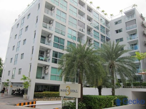 Comfortable and stylish apartment on Pratumnak for family with children.