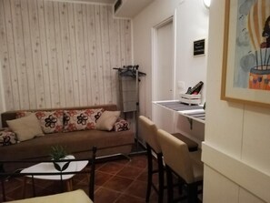 102-cm-Flachbildfernseher mit Satellitenempfang, Fernseher