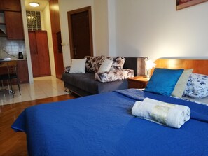 Free WiFi, bed sheets - Guest House Happy Brothers Split (Split)