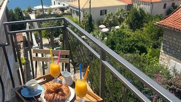 Studio, balkon (Standard Studio - Attic) | Pemandangan balkon