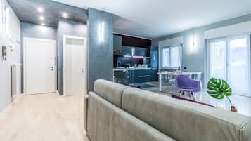 Apartment, 2 Bedrooms | Living area
