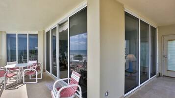 Condo, 3 quartos | Sacada