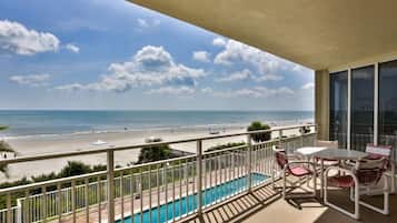 Condo, 3 quartos | Sacada